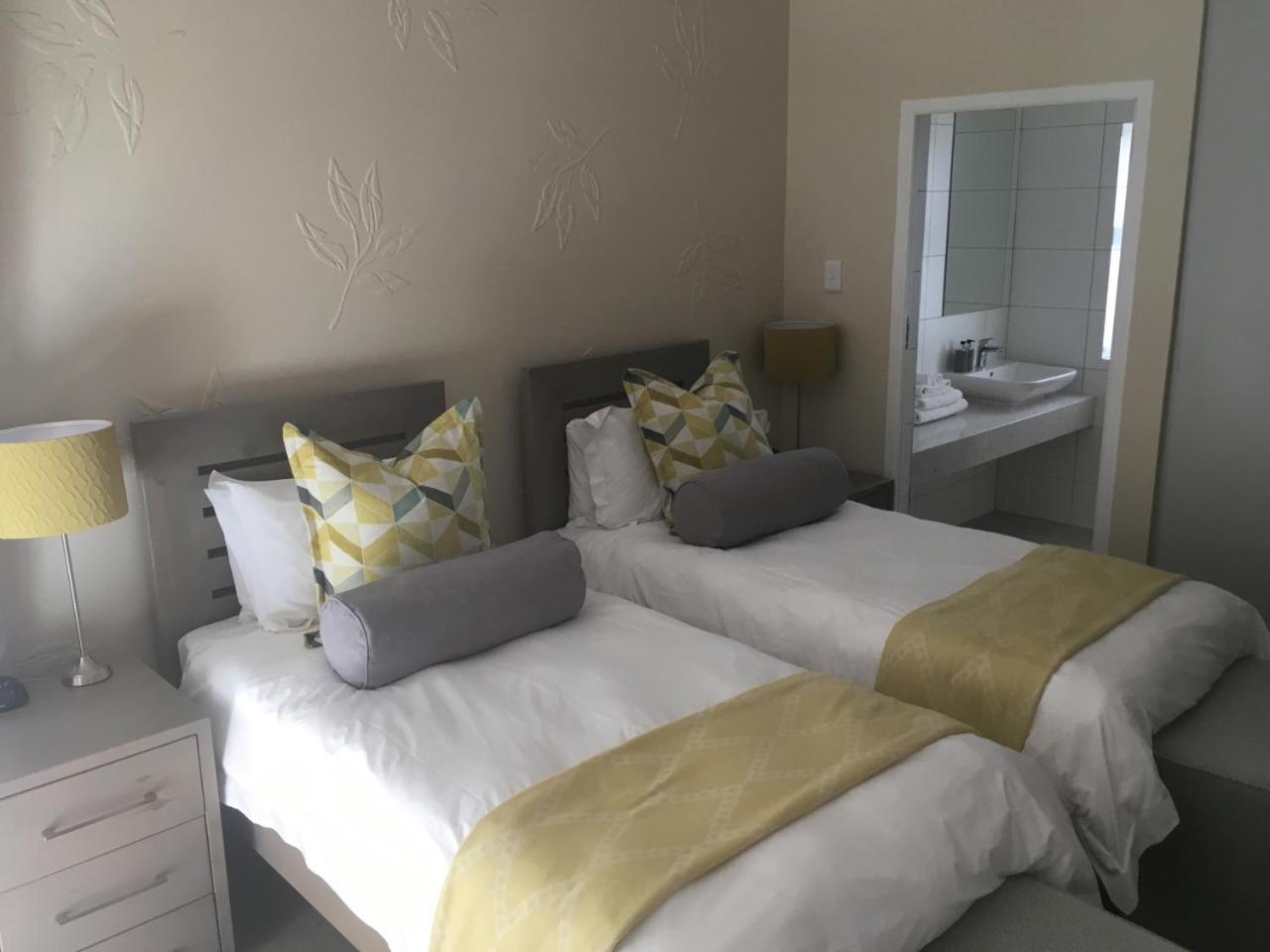 Gardenview Guest House Port Elizabeth Esterno foto