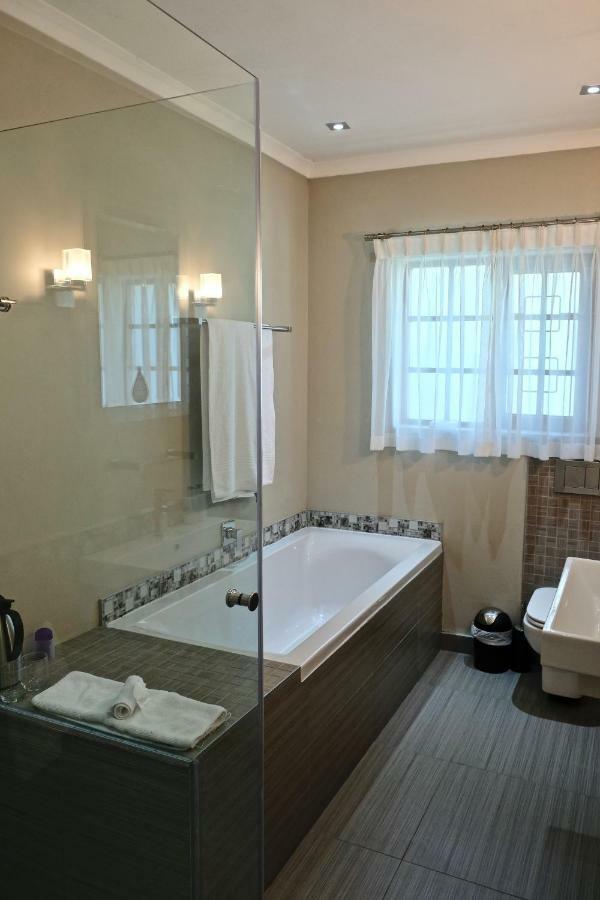 Gardenview Guest House Port Elizabeth Esterno foto